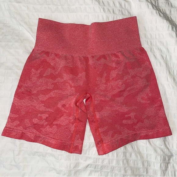 nvgtn camo shorts - Picture 1 of 4